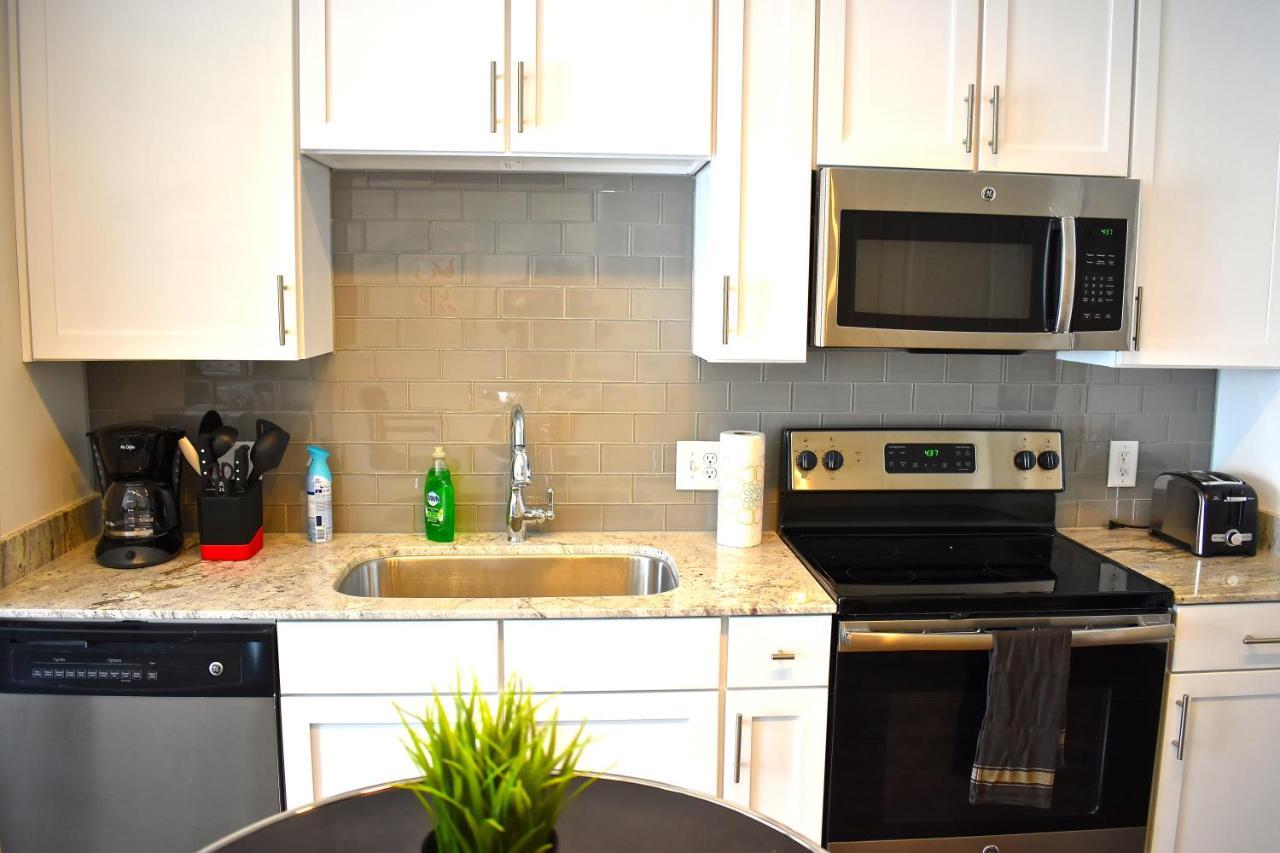 Luxurious And Cozy Apartment In Heart Of Buckhead Атланта Екстер'єр фото